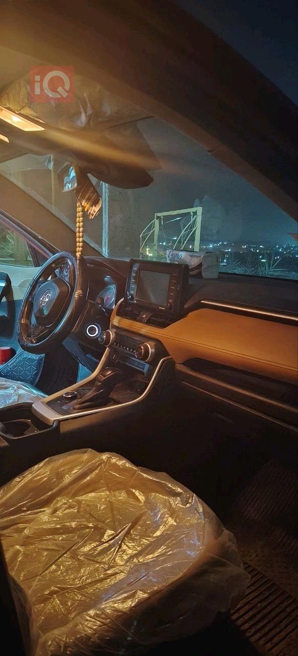 تويوتا راف 4